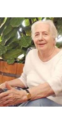 Peride Celal, Turkish author., dies at age 97